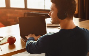 VTDecoderXPCService on Mac